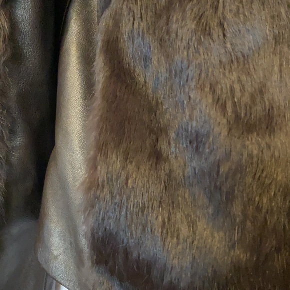 Cropped Brown vintage real rabbit fur jacket with 2-way zipper BEBE brand - Picture 2 of 6